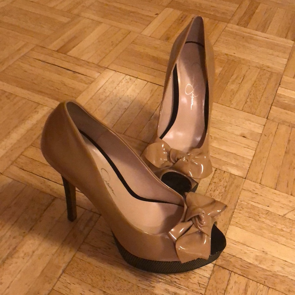 Jessica Simpson Open-Toed Pumps